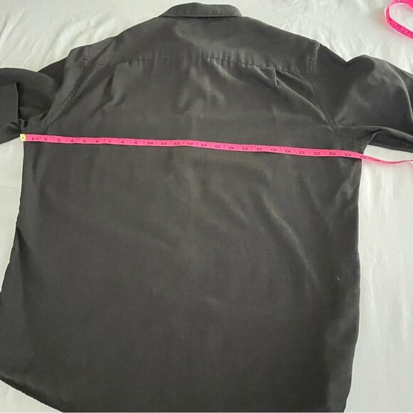 Van Heusen Slim Fit Button Down Long Sleeve Shirt in Dark Grey Size XL 17-17 1/2 - Picture 8 of 11